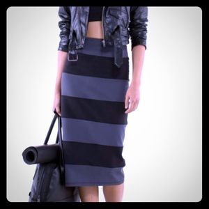 Lululemon 8 RARE Yoga Over Skirt